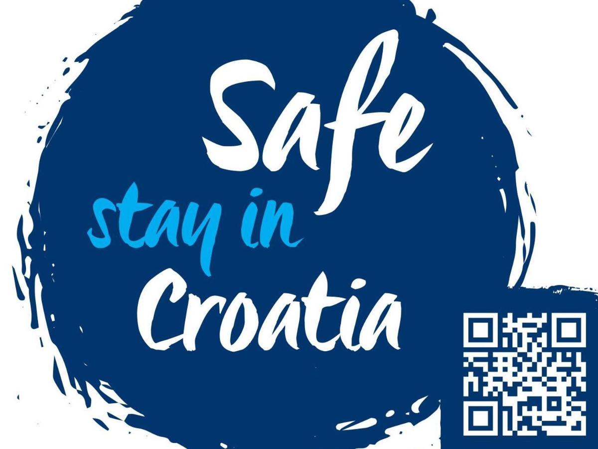 Ivan B&B, 5 Star Superior Room, Near The See And Park Novigrad Istria Exterior foto