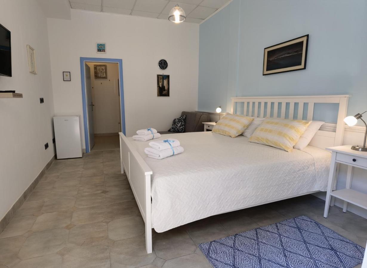 Ivan B&B, 5 Star Superior Room, Near The See And Park Novigrad Istria Exterior foto